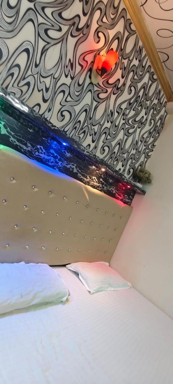 Hotel Bombay Inn Патна Екстер'єр фото