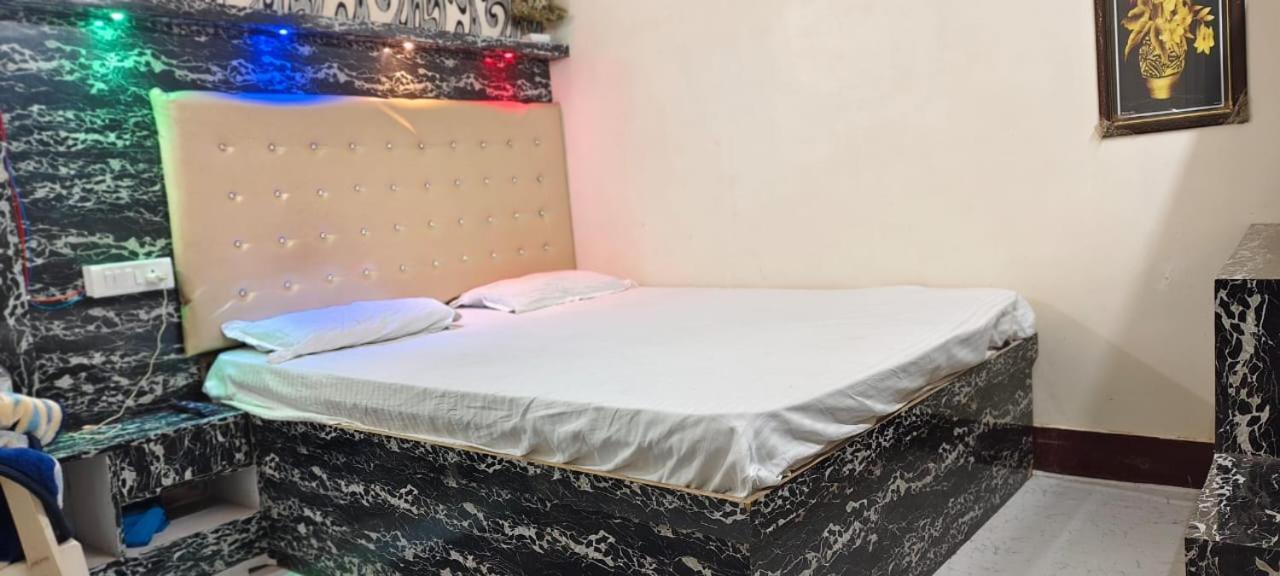 Hotel Bombay Inn Патна Екстер'єр фото
